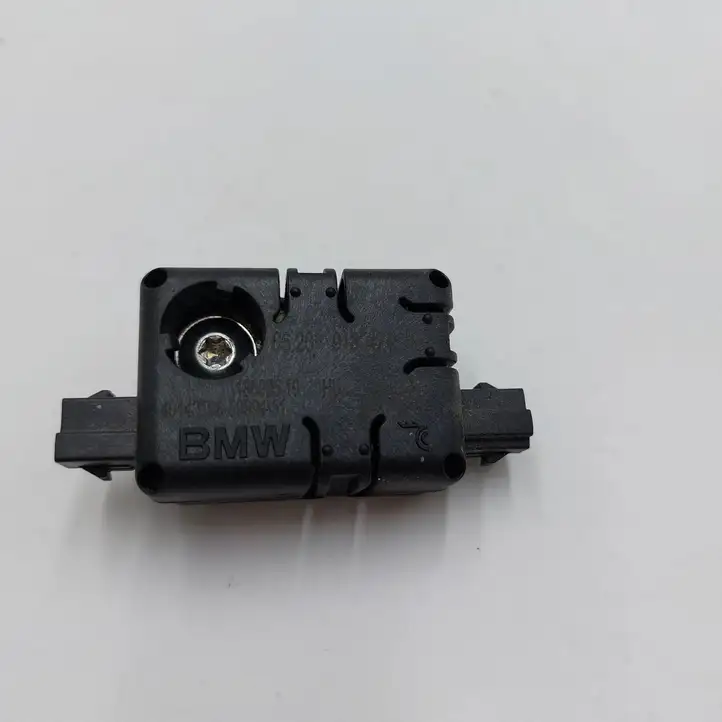 Mini Cooper Countryman R60 (2010 - 2016) 9185474 Усилитель антенны — фото 1