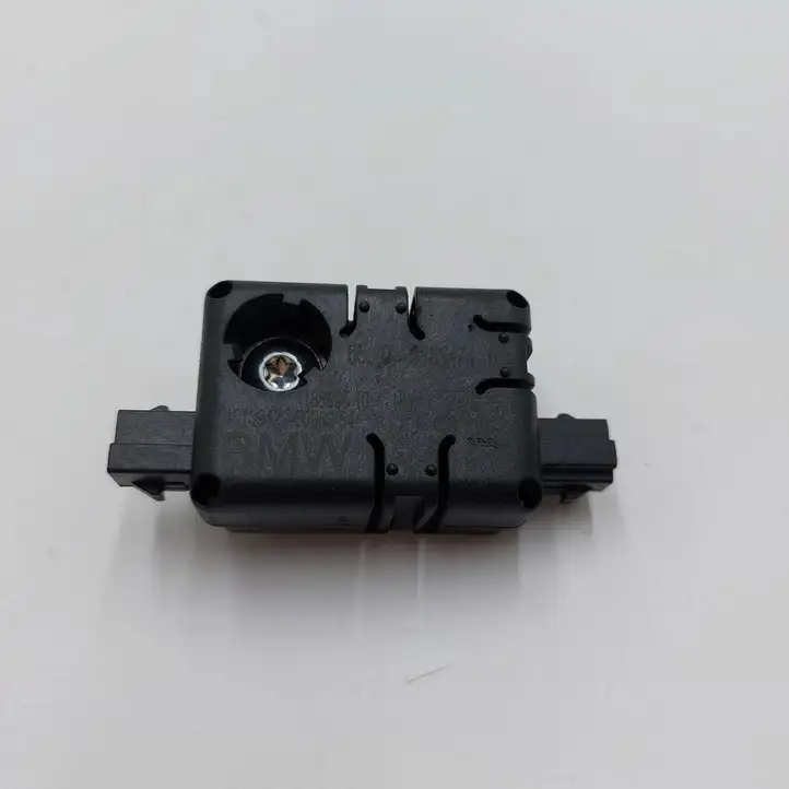 Mini Cooper Countryman R60 (2010 - 2016) 9185474 Усилитель антенны — фото 1