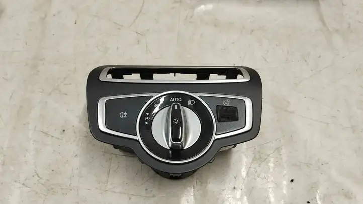 Mercedes-Benz GLC X253/C253 (2015 - ) A2059057007 Включатель фонарей — фото 1