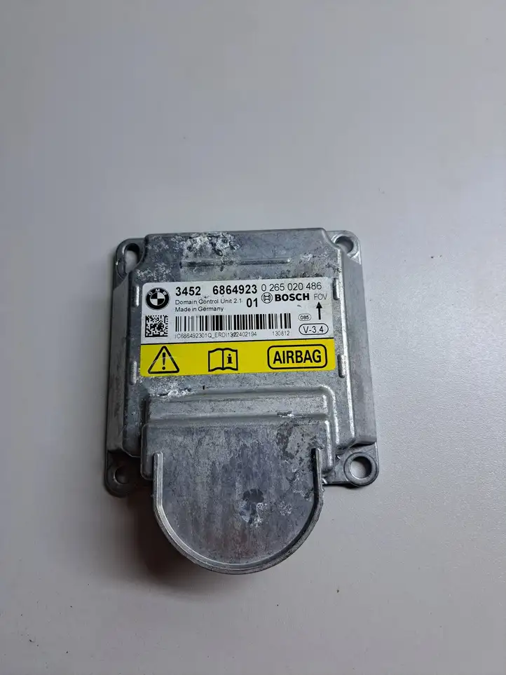 BMW 5 F10 F11 (2009 - 2016) 6864923 Блок управления SRS — фото 1