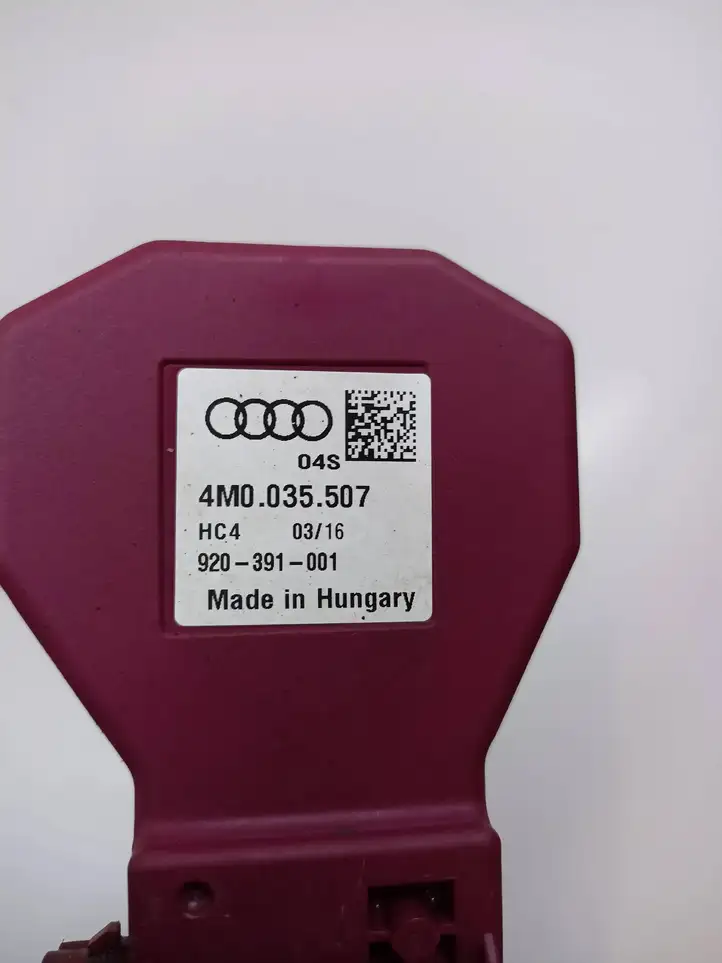 Audi Q7 4M (2015 - ) 4M0035507 Антенна Bluetooth — фото 3