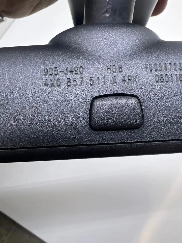 Audi Q7 4M (2015 - ) 4M0857511A Салонное зеркало заднего вида — фото 4