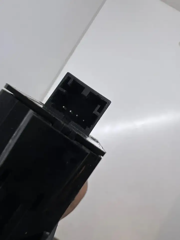 Audi Q7 4M (2015 - ) 4G0959831C Кнопка закрытия крышки багажника — фото 3
