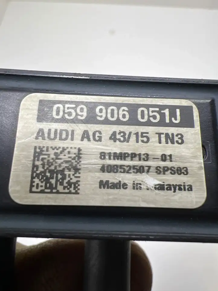 Audi Q7 4M (2015 - ) 059906051J Датчик давления выхлопных газов — фото 4