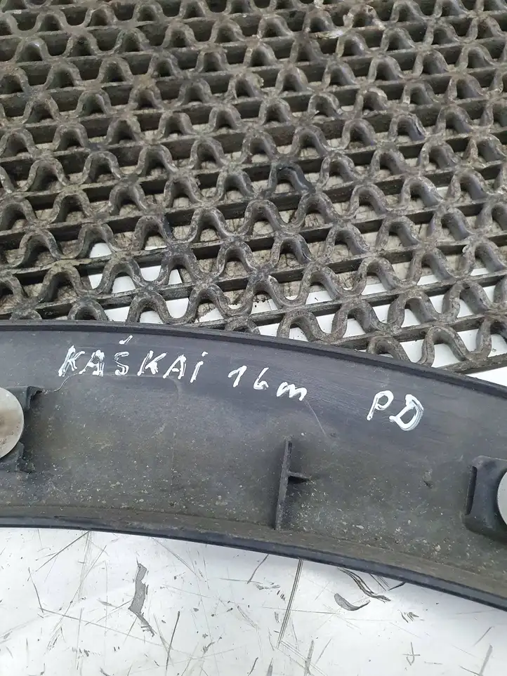 Nissan Qashqai (2013 - 2017) 638104EA0A Накладка колесной арки — фото 4