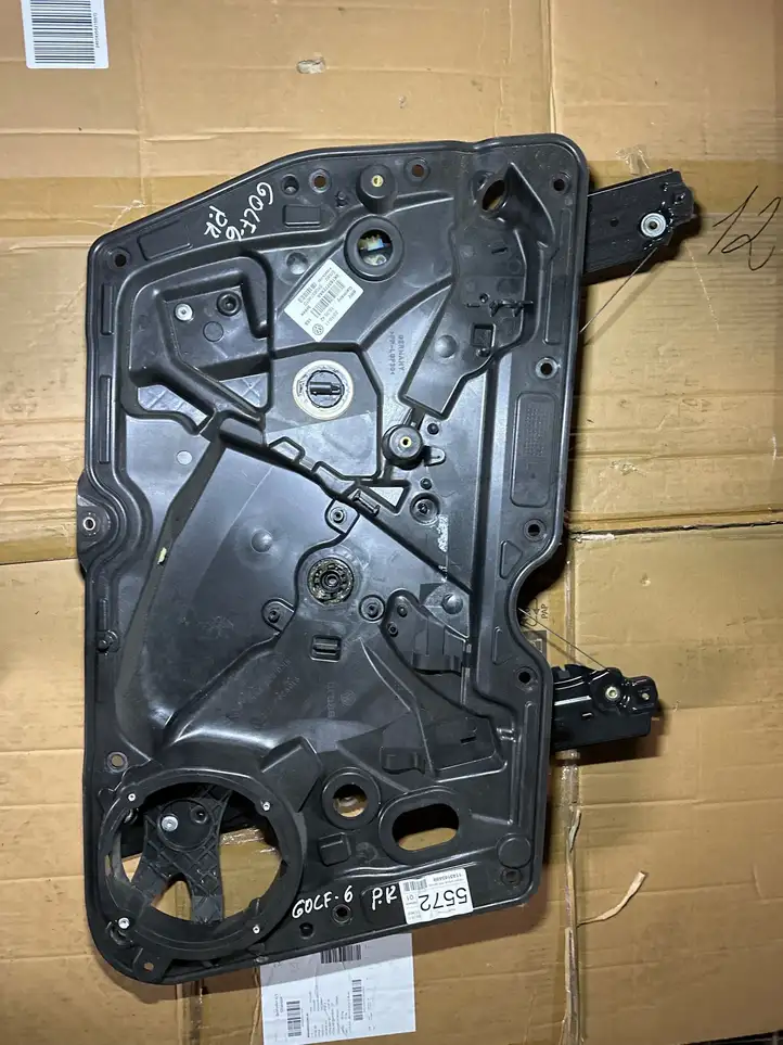 Volkswagen Golf VI (2009 - 2013) 5K1837729AA Электростеклоподъемник передний (комплект) — фото 1
