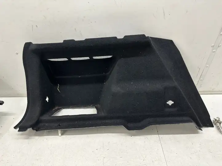 BMW X1 F48 F49 (2015 - 2022)  7478829 Боковая панель