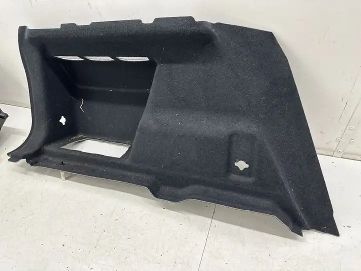 BMW X1 F48 F49 (2015 - 2022)  7478829 Боковая панель