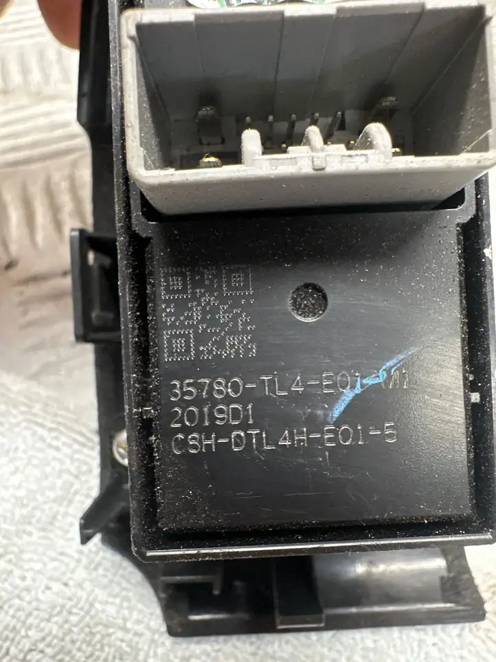 Honda Accord (2008 - 2016) 35780TL4E01M1 Блок кнопок стеклоподъемников — фото 3