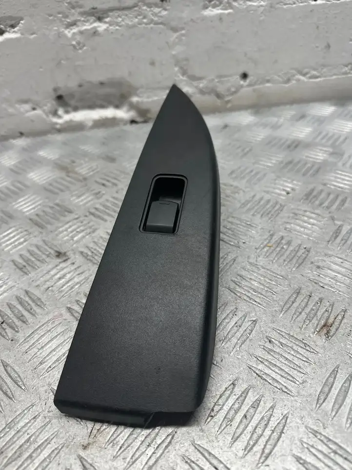 Subaru Outback (2009 - 2014) 94263AJ010 Кнопка стеклоподъемников — фото 1