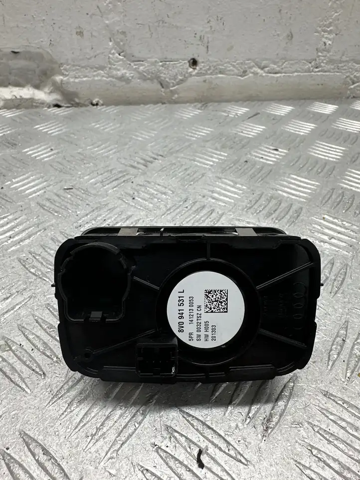 Audi A3/S3 8V (2012 - 2016) 8V0941531L Включатель фонарей — фото 2