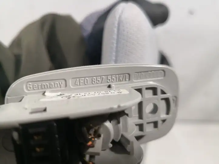 Audi A6 S6 C6 4F (2008 - 2011) 4F0857551K Солнцезащитный козырек — фото 3