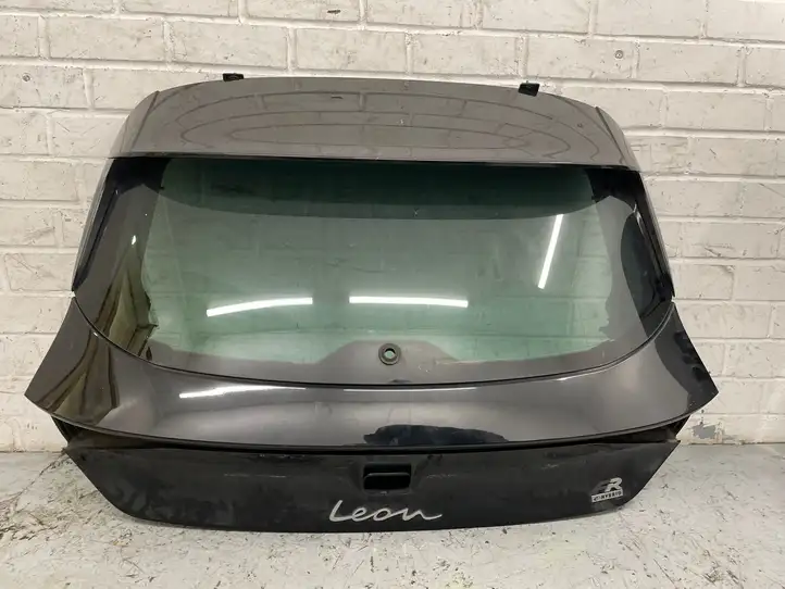 Seat Leon IV (2020 - ) Крышка багажника — фото 1