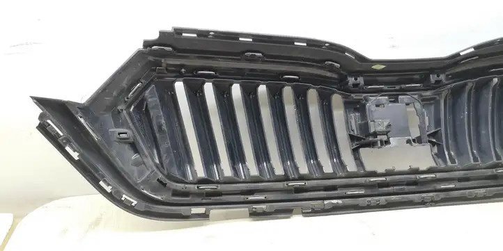Skoda Octavia Mk4 (2019 - ) Передняя решетка — фото 2