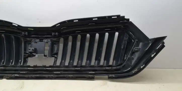 Skoda Octavia Mk4 (2019 - ) Передняя решетка — фото 3