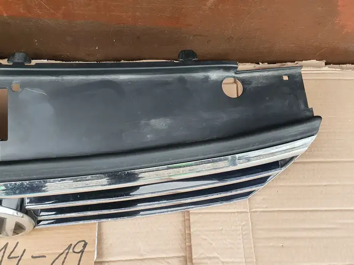 Volkswagen PASSAT B8 (2015 - ) 3G0853651A Верхняя решетка радиатора — фото 25