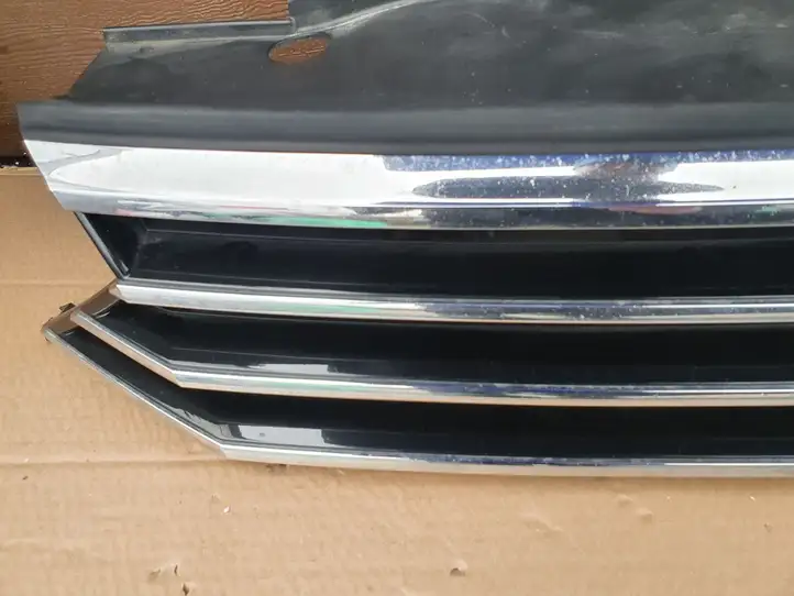 Volkswagen PASSAT B8 (2015 - ) 3G0853651A Верхняя решетка радиатора — фото 26