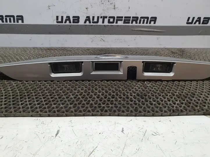 Nissan Qashqai (2013 - 2017) 908104ESXX Подсветка номера — фото 2