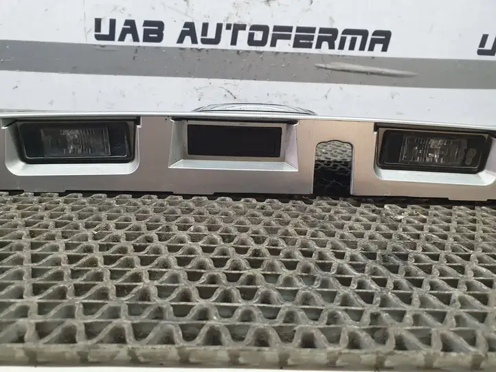 Nissan Qashqai (2013 - 2017) 908104ESXX Подсветка номера — фото 3