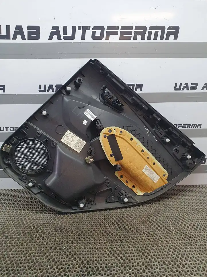 Ford Focus (2011 - 2015) BM51A27407A Обшивка задней двери — фото 5