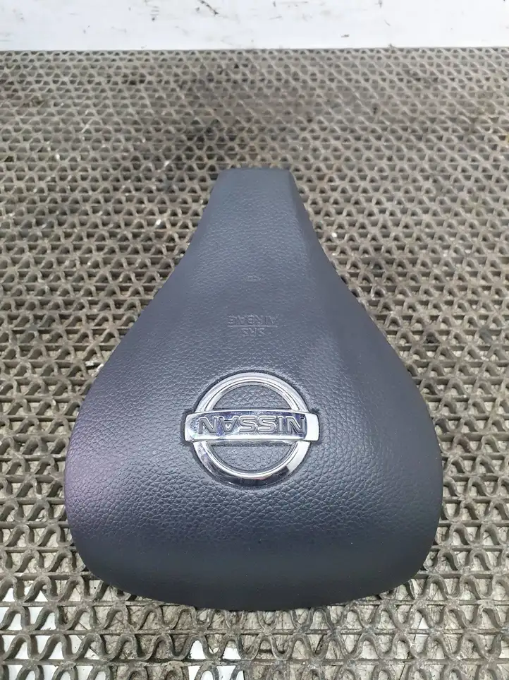 Nissan Qashqai (2013 - 2017) 985104EFA1A Подушка безопасности руля — фото 2