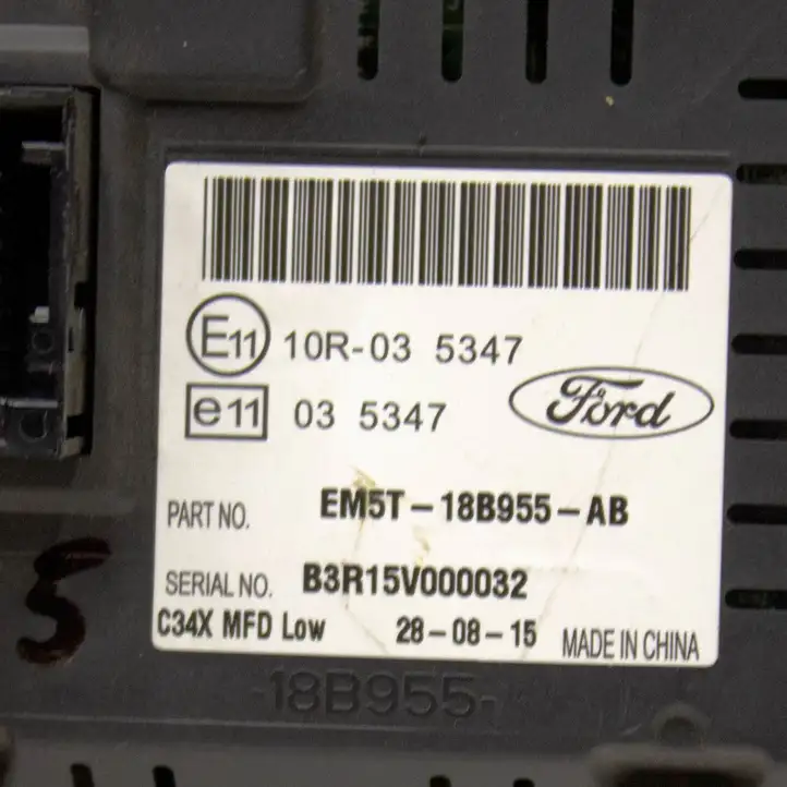 Ford Kuga II (2013 - 2019) EM5T18B955AB Часы — фото 5