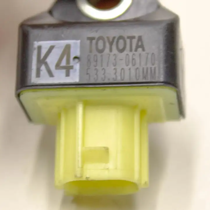 Toyota Camry VIII XV70 (2017 - 2020) 8917305170 Датчик удара SRS — фото 5
