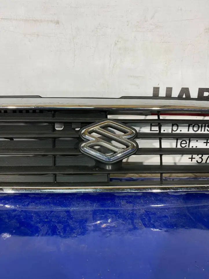 Suzuki Wagon R+ (1998 - 2000) 7174183E10 Передняя решетка — фото 4