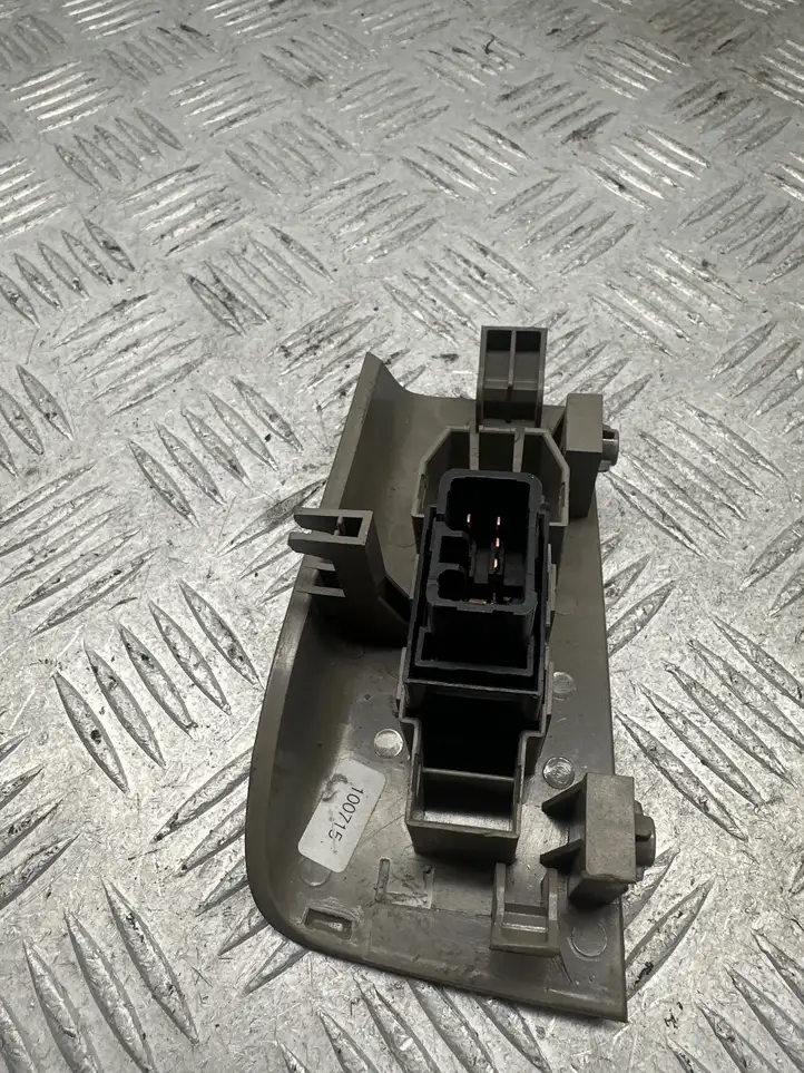 Hyundai Santa Fe (2009 - 2012) 3715201110 Блок кнопок стеклоподъемников — фото 2