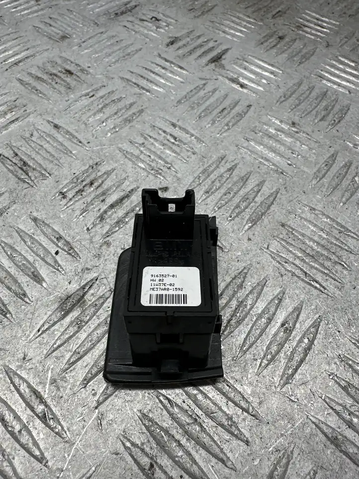 BMW 5 F10 F11 (2009 - 2016) 9163527 Блок кнопок стеклоподъемников — фото 2