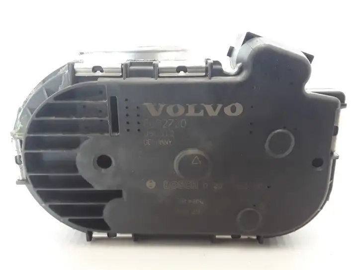 Volvo XC70 (2004 - 2007) 8692720 Дроссельная заслонка — фото 3