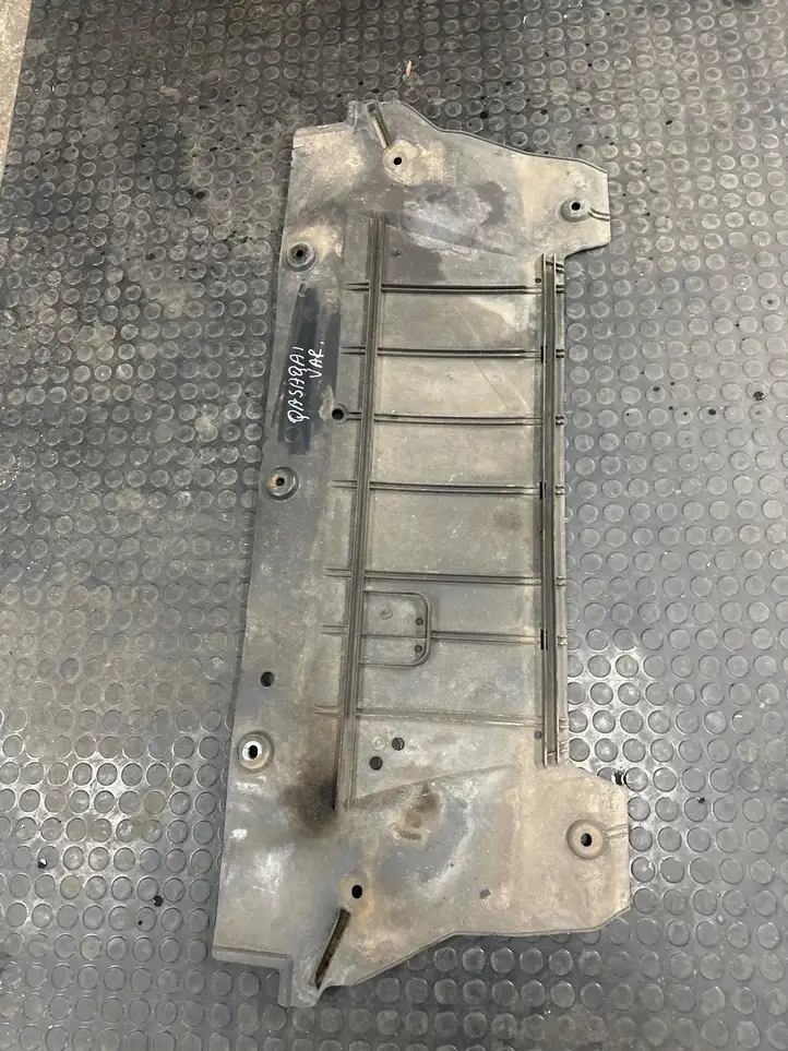 Nissan Qashqai (2013 - 2017) 75890BB00A Защита двигателя — фото 1