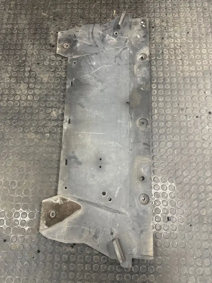 Nissan Qashqai (2013 - 2017) 75890BB00A Защита двигателя — фото 2
