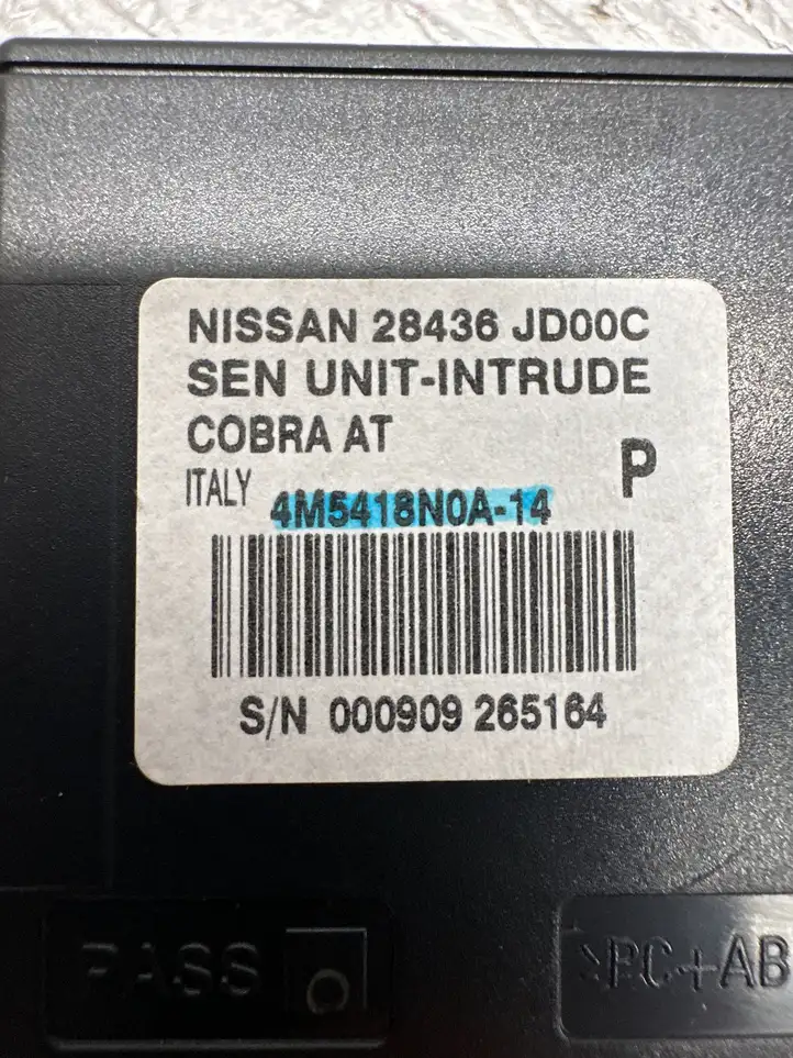 Nissan Qashqai (2013 - 2017) 28436JD00C Блок управления сигнализацией — фото 2