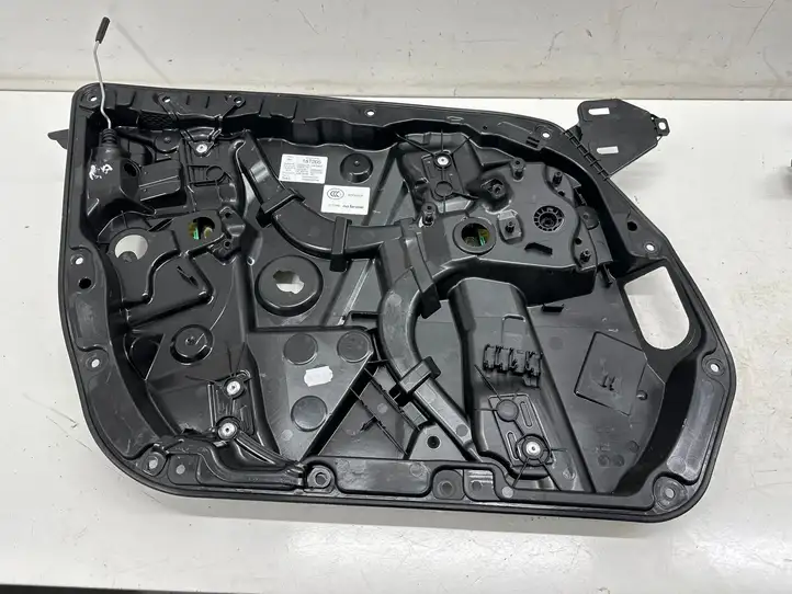 Mercedes-Benz C W205 (2014 - 2021) A2057204723 Стеклоподъемник передней двери (без мотора) — фото 1