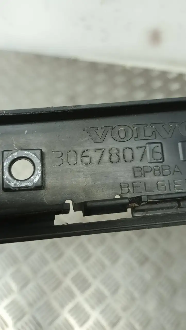 Volvo V50 (2004 - 2008) 30678076 Кронштейн заднего бампера — фото 6