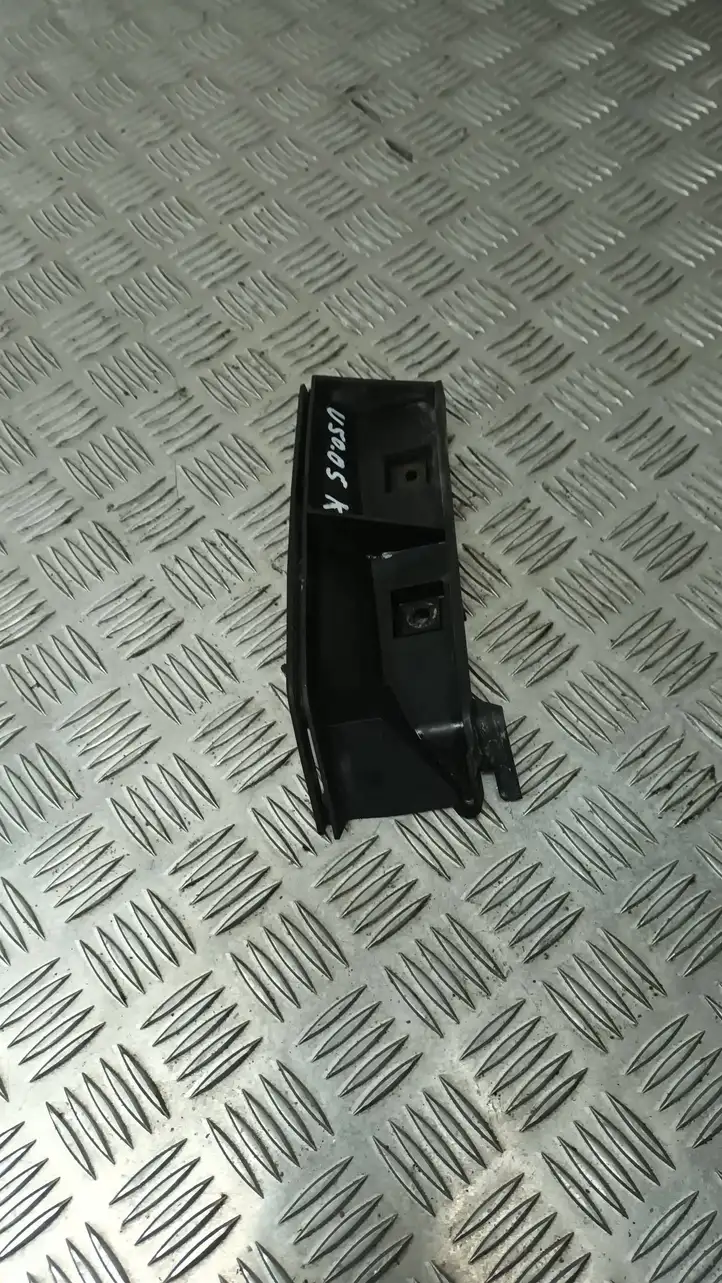 Volvo V50 (2004 - 2008) 30678074 Кронштейн заднего бампера — фото 4