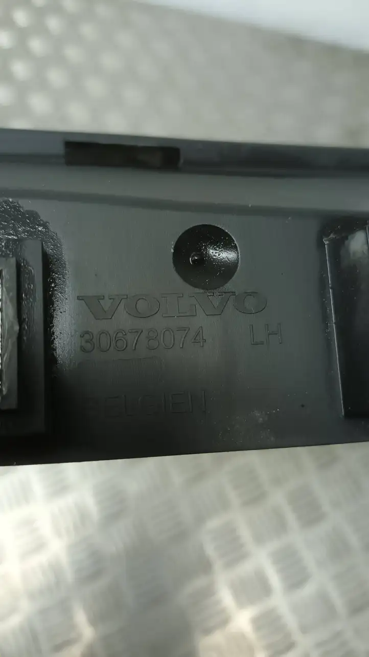 Volvo V50 (2004 - 2008) 30678074 Кронштейн заднего бампера — фото 6