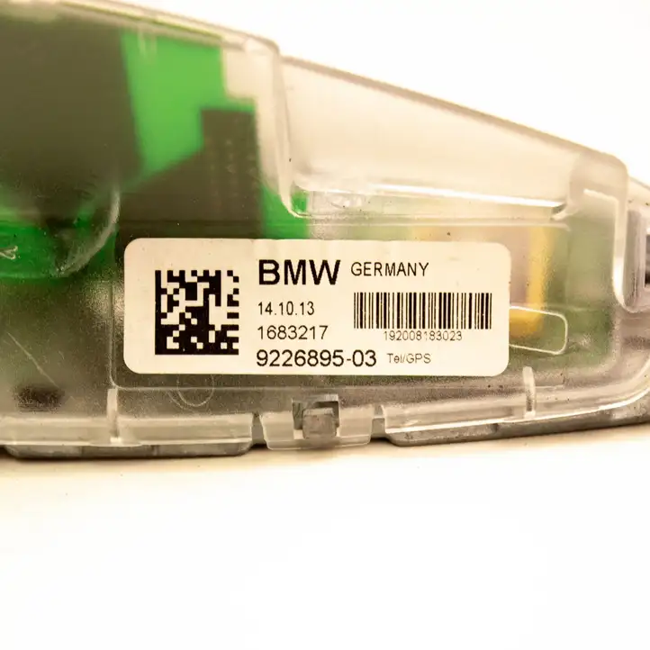 BMW X1 E84 (2009 - 2015) 9226895 GPS антенна — фото 6