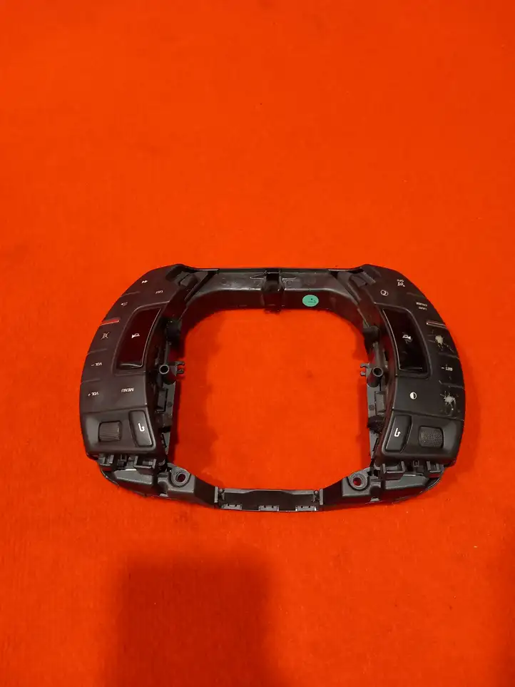 Citroen C5 (2008 - 2017) 96649261ZD Кнопки на рулевом колесе — фото 2