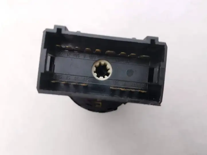 Volkswagen PASSAT B5.5 (2001 - 2005) 1C0941531 Включатель фонарей — фото 2