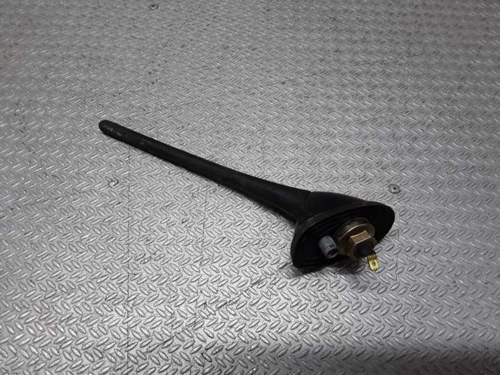 Suzuki Liana Antena (GPS antena)