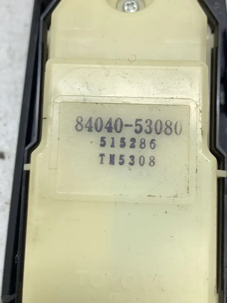 Lexus IS 220D-250-350 (2005 - 2010) 8404053080 Блок кнопок стеклоподъемников — фото 3
