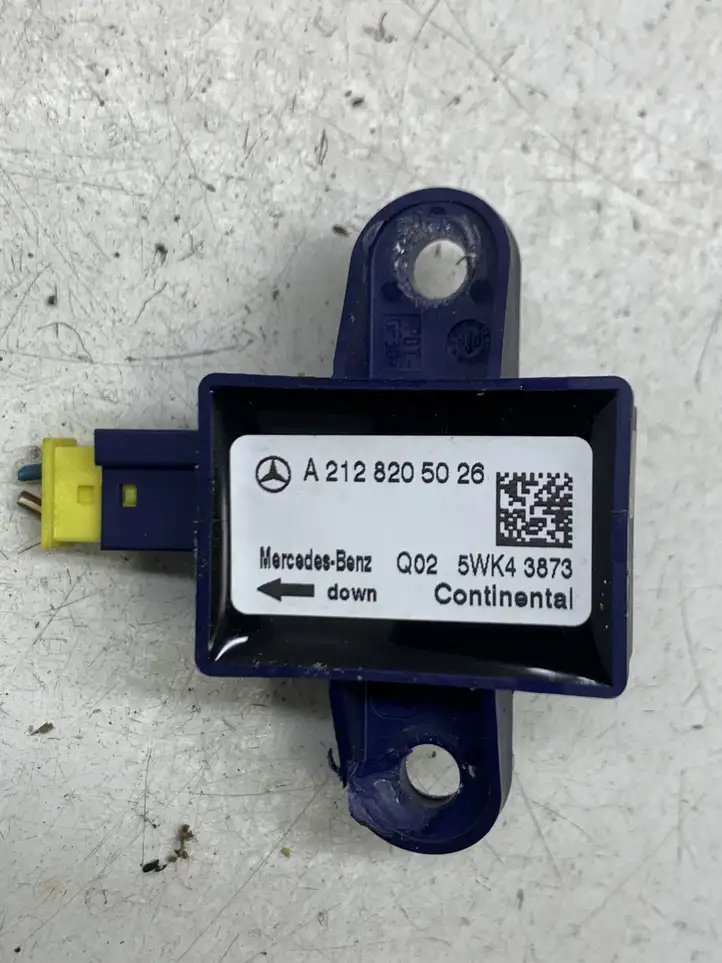 Mercedes-Benz E W212 (2009 - 2016) A2128205026 Датчик удара SRS — фото 1