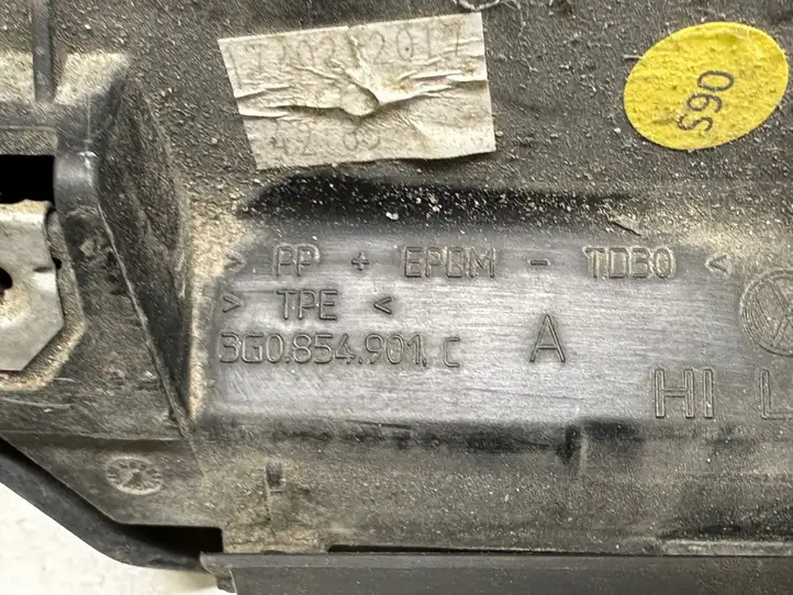 Volkswagen PASSAT B8 (2015 - ) 3G0854901C Молдинги задней двери — фото 2