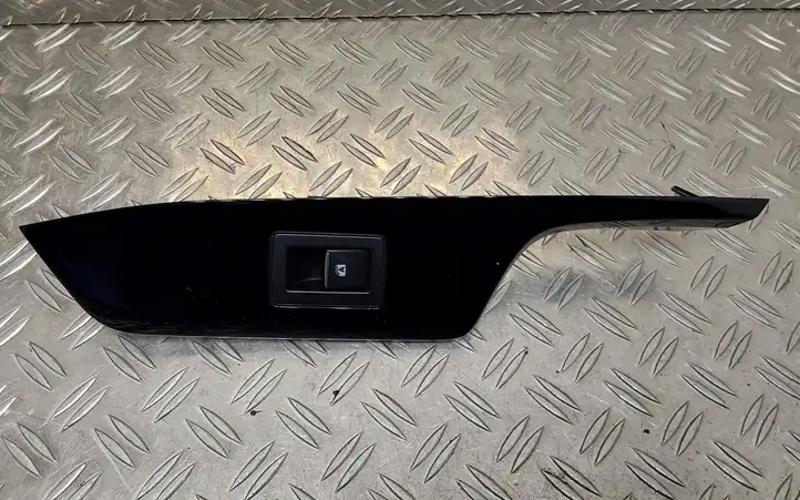 Toyota C-HR I (2016 - 2022) 74231F4010 Блок кнопок стеклоподъемников — фото 1