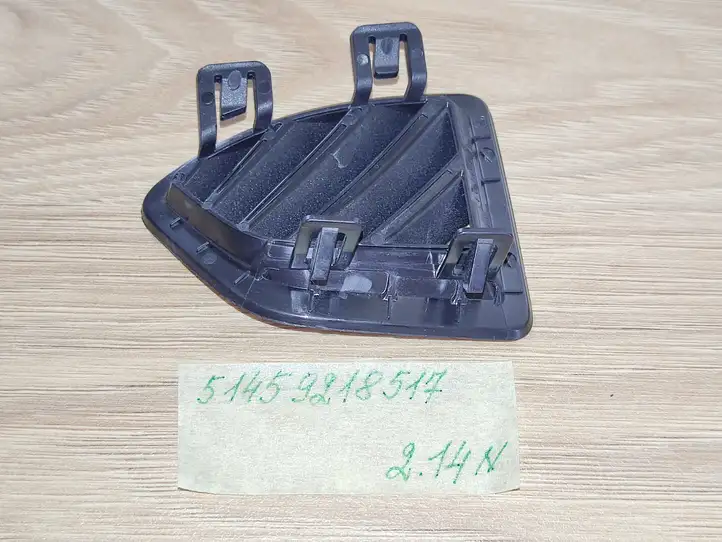 BMW 3 F30 F35 F31 (2012 - 2018) 9218517 Воздушная решетка панели — фото 4