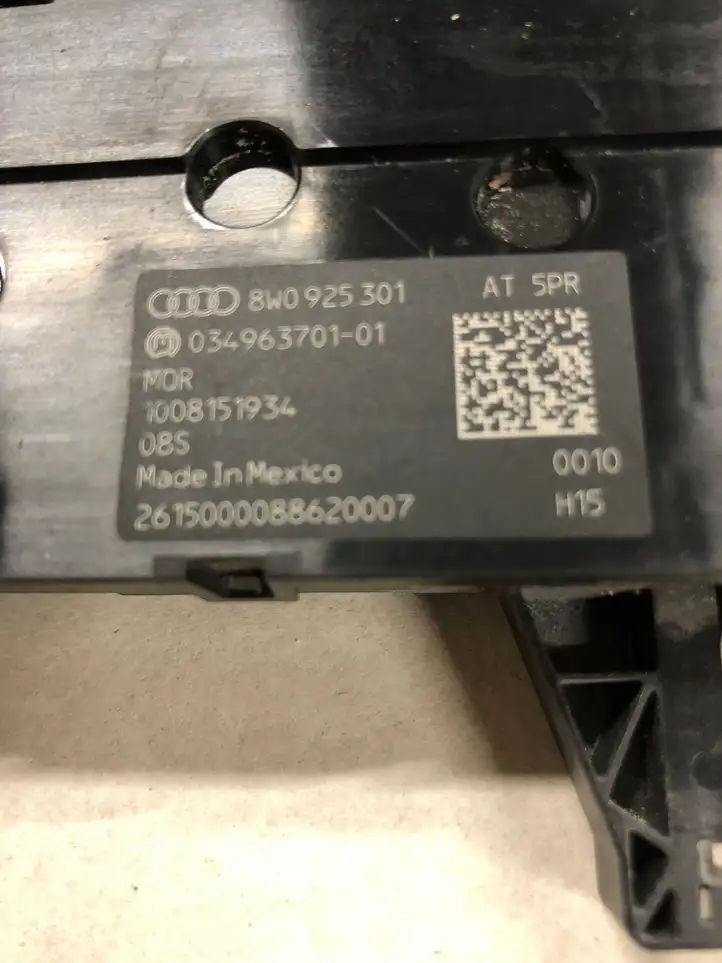 Audi A4 S4 B9 (2015 - 2019) 8W0925301 Кнопка ESP — фото 3
