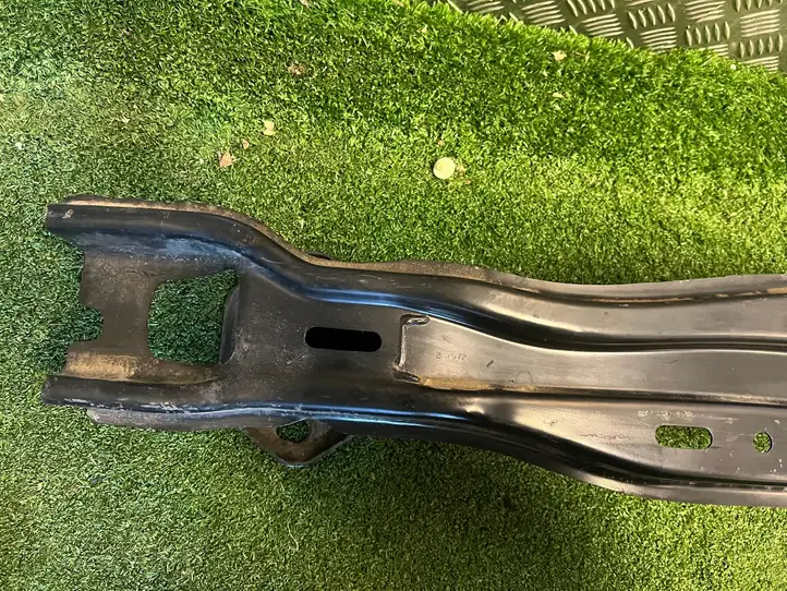 BMW 4 F32 F33 (2013 - 2017) 7285542 Усилитель заднего бампера — фото 3
