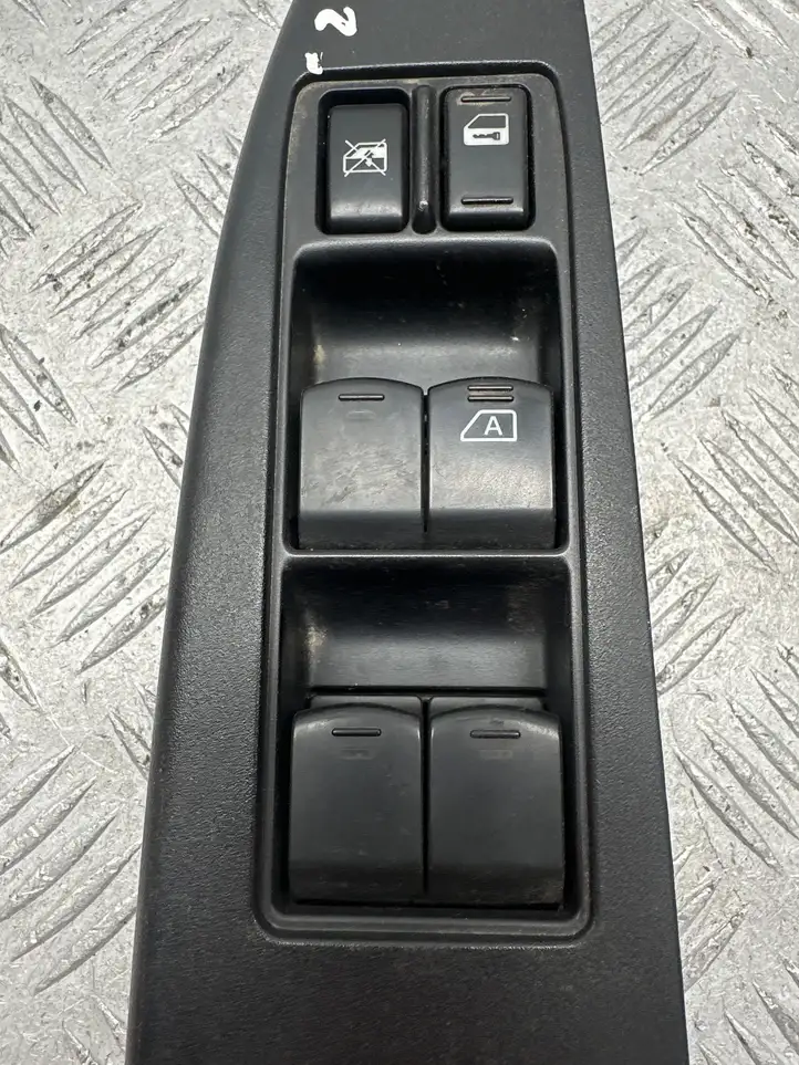 Subaru Outback (2009 - 2014) 94263aj000 Кнопка стеклоподъемников — фото 1